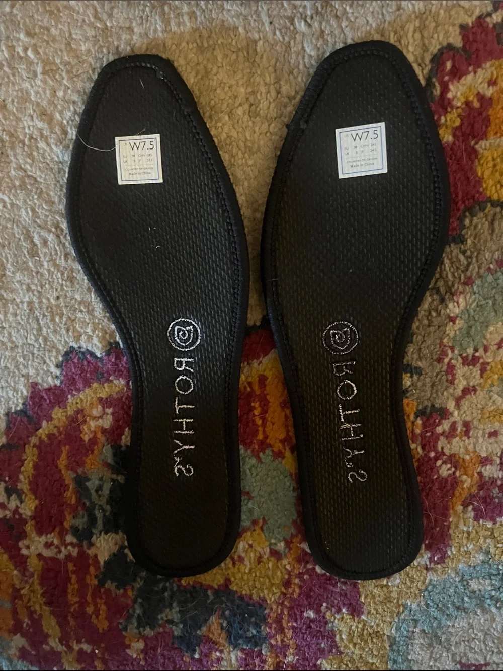 Rothys pointed toe